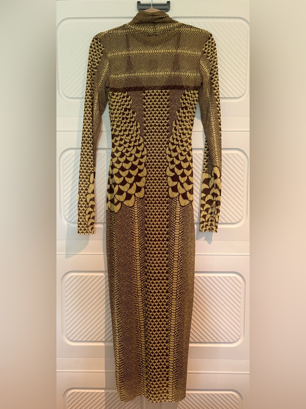 NWT AFRM Butter Yellow Long-Sleeve Mesh Midi Dress - Picture 4 of 5